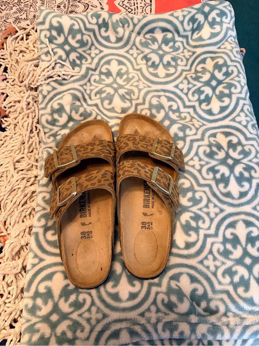 Birkenstock Women’s Arizona Leopard Print Sandals - Brown/Tan